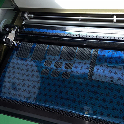 DAQIN 40x100cm CO2 เลเซอร์ท่อสลักและตัดเครื่องแม่นยําสูง