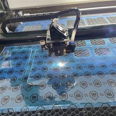 Daqin CO2 เครื่องตัดกระจกกระชับเคลื่อนที่ 80W