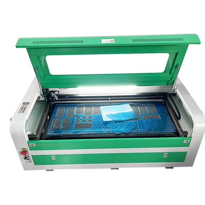 เครื่องเครื่องหมายเลเซอร์ตัดแก้ว 9H Anti Shock เครื่องหมายแบบ Gantry Brand Precitec