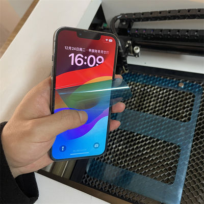 เครื่องตัดเลเซอร์สำหรับฟิล์มกันรอยหน้าจอ รองรับทุกรุ่นและทุกรูปทรง ปรับเปลี่ยนและเพิ่มข้อมูลเทมเพลตได้ง่าย